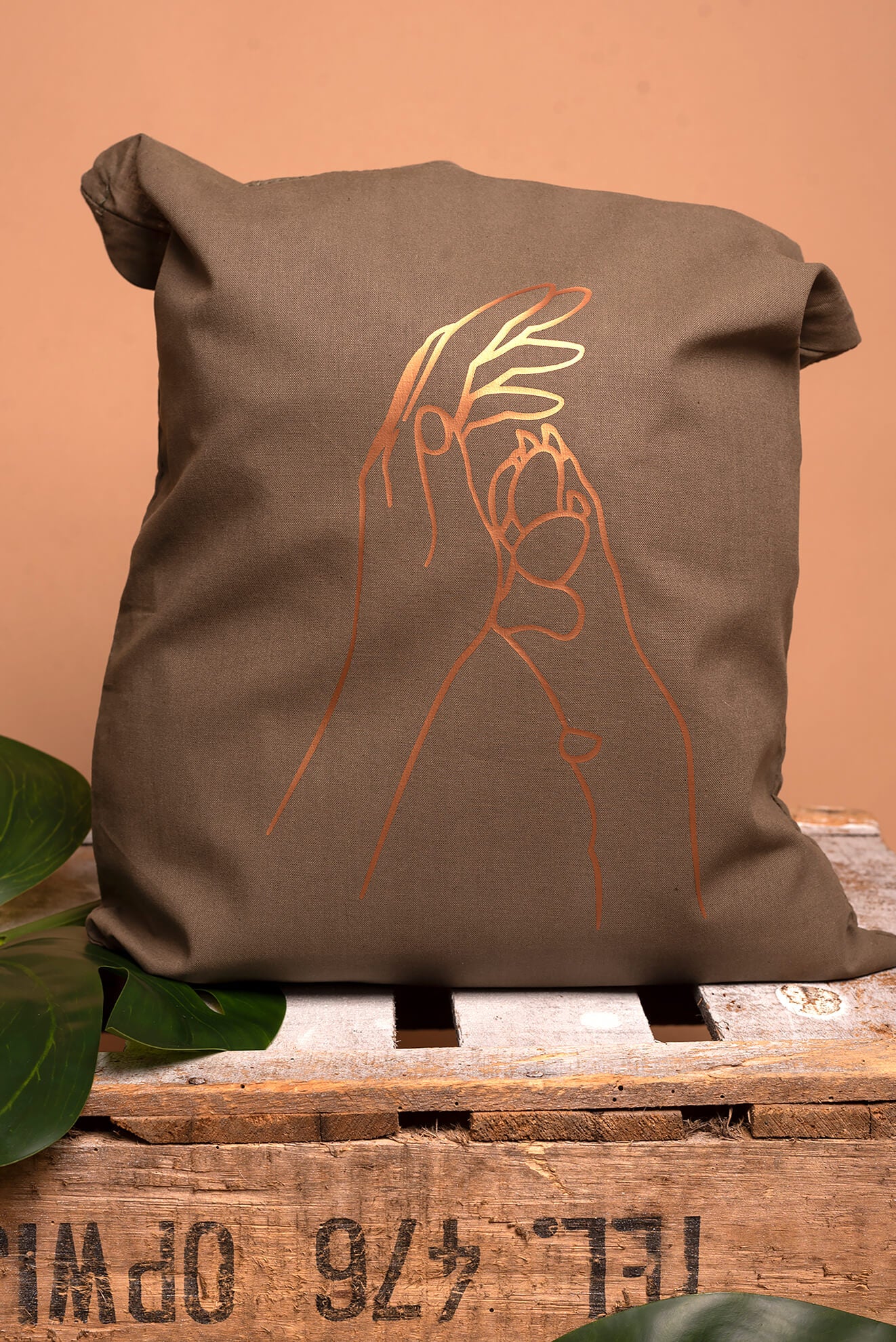 Tote bag