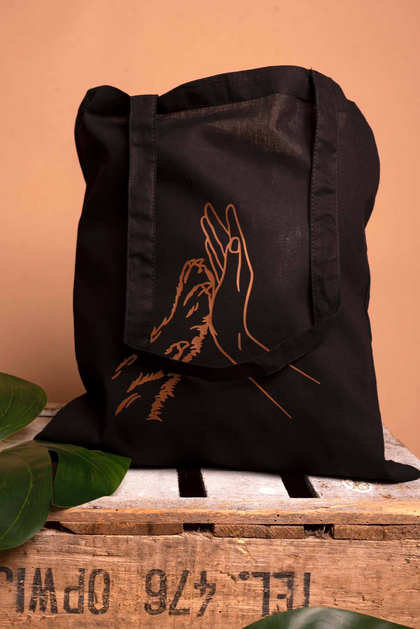 Tote bag